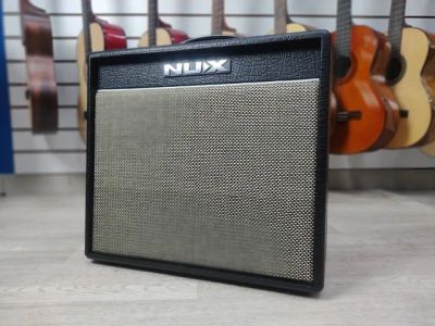 Лот: 25326871. Фото: 1. Комбоусилитель Nux mighty 60 MK... Гитарные эффекты и комбоусилители
