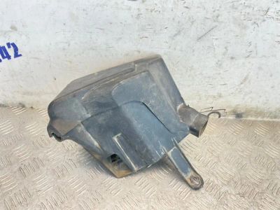 Лот: 25529942. Фото: 1. корпус блока предохранителей Renault... Двигатель и элементы двигателя
