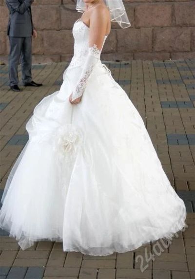 Лот: 343022. Фото: 1. свадебное платье из коллекции... Другое (свадебная мода)