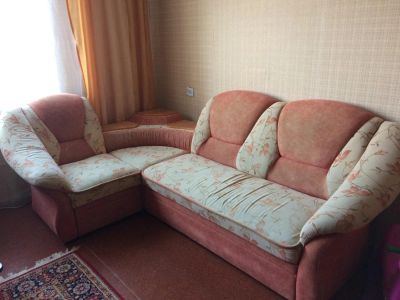 Лот: 10861170. Фото: 1. Диван угловой с полочками и ящиком... Диваны