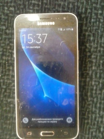 Лот: 20841364. Фото: 1. samsung galaxy j3 (2016). Смартфоны