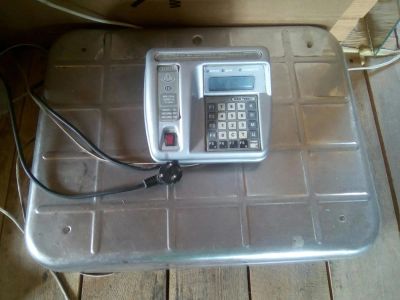 Лот: 7857013. Фото: 1. Весы электронные напольные 150кг. Торговое