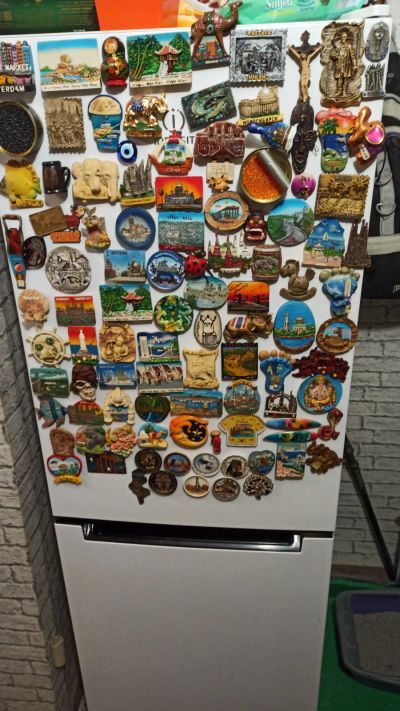 Лот: 19940789. Фото: 1. Магнитики много больше 100. Магниты сувенирные