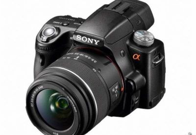 Лот: 6295633. Фото: 1. Продам фотоаппарат Sony Alpa SLT-A37... Цифровые зеркальные