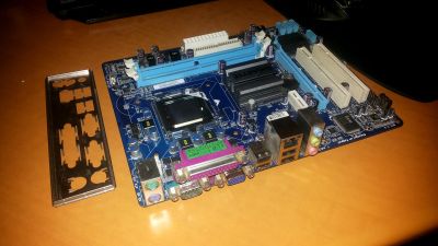 Лот: 13467306. Фото: 1. Материнская плата №4 Gigabyte... Материнские платы