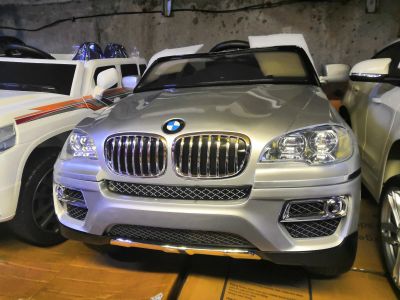 Лот: 16051310. Фото: 1. Электромобиль BMW X 6. Детские электромобили