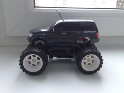 Лот: 2458994. Фото: 1. Радиоуправляемая машина Land Cruiser. Электронные