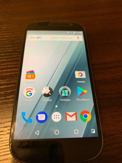 Лот: 14618145. Фото: 1. Yotaphone 2. Смартфоны