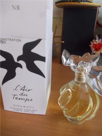 Лот: 9040757. Фото: 1. L'Air du Temps от Nina Ricci 100мл... Женская парфюмерия