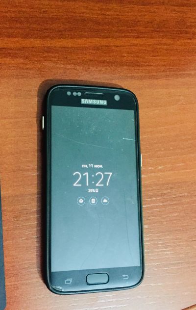Лот: 11648803. Фото: 1. Телефон Samsung Galaxy S7. Кнопочные мобильные телефоны