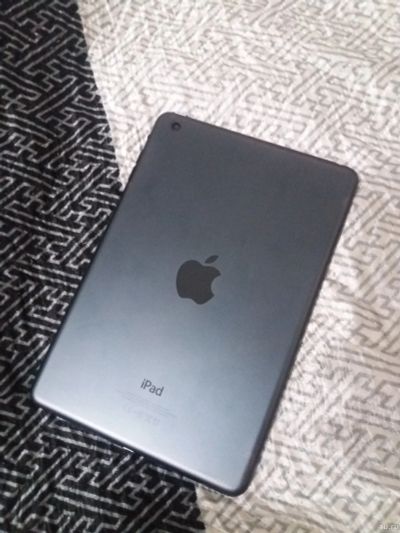 Лот: 18555915. Фото: 1. Apple IPad Mini 16gb Wi-Fi чёрный. Планшеты