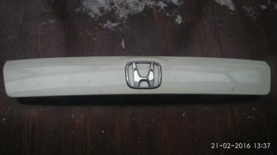 Лот: 6796491. Фото: 1. Накладка крышки багажника honda... Кузов