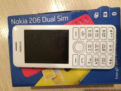 Лот: 4782149. Фото: 1. nokia 206 dual slim. Кнопочные мобильные телефоны