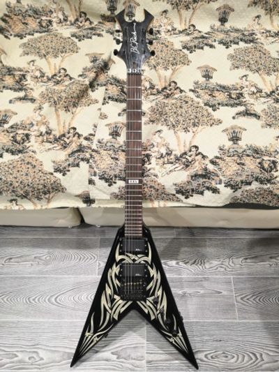 Лот: 19586689. Фото: 1. Электрогитара B.C.Rich KKV. Гитары