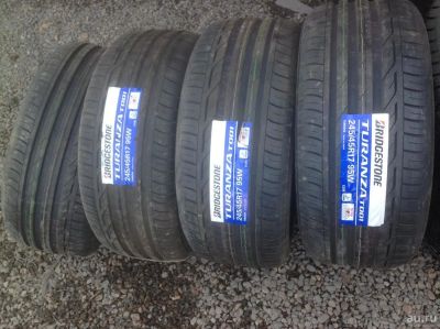 Лот: 9388389. Фото: 1. 245 45r17 Bridgestone Turanza... Шины