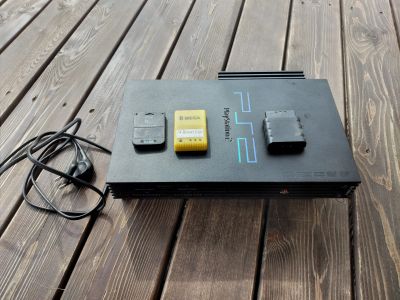 Лот: 19178300. Фото: 1. Игровая приставка Sony ps2 fat. Игровые приставки, консоли