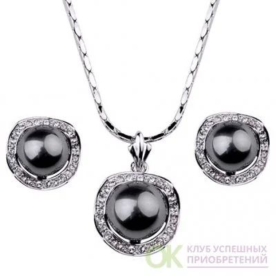 Лот: 9559460. Фото: 1. Бижутерия Swarovski. Комплекты изделий