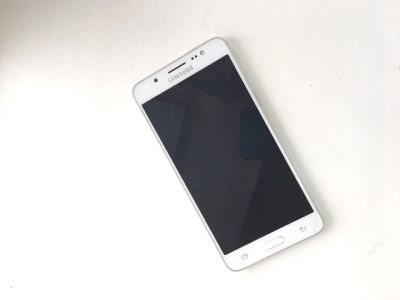 Лот: 12277758. Фото: 1. Samsung Galaxy J5 (2016). Смартфоны