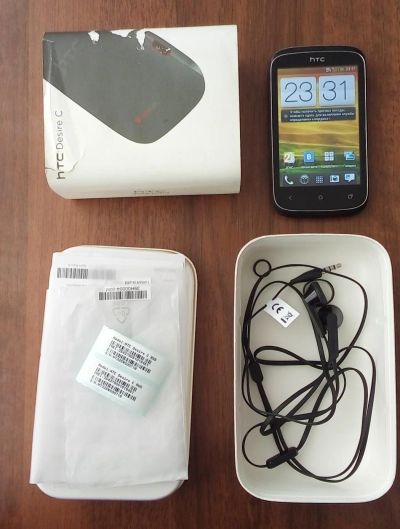Лот: 6777603. Фото: 1. Смартфон HTC Desire C. Смартфоны