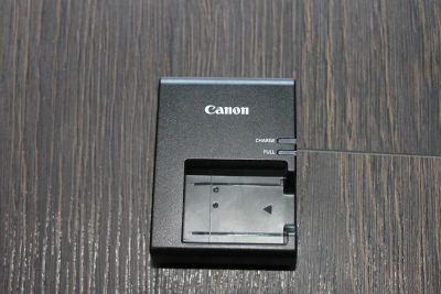 Лот: 3800356. Фото: 1. Зарядное для фотоаппарата CANON. Аккумуляторы, зарядные