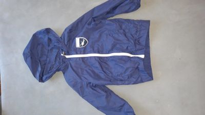 Лот: 14453661. Фото: 1. Продам ветровку. Верхняя одежда