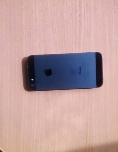 Лот: 7781920. Фото: 1. Продам IPhone 5 16 g black. Смартфоны