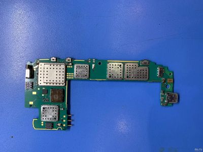 Лот: 12824875. Фото: 1. Плата Nokia 520 рабочая. Микросхемы и платы