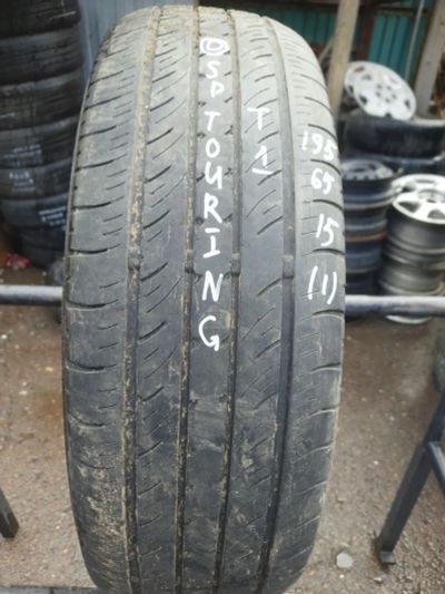 Лот: 23493151. Фото: 1. 1шт 195-65-15 Dunlop SP Touring... Шины