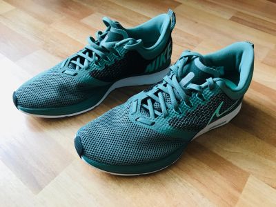 Лот: 14021401. Фото: 1. Кроссовки Nike. Кеды, кроссовки, слипоны