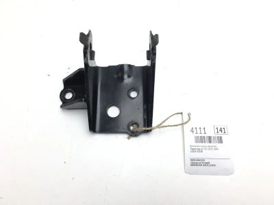Лот: 20374810. Фото: 1. Кронштейн опоры двигателя Toyota... Двигатель и элементы двигателя