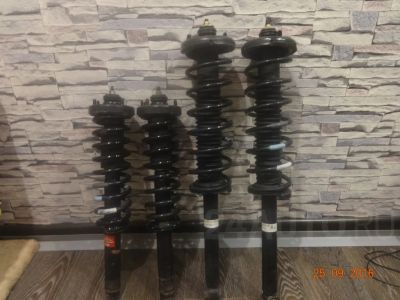 Лот: 8601539. Фото: 1. Задние стойки с пружинами Honda... Ходовая, подвеска, рулевое управление