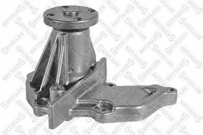 Лот: 25853795. Фото: 1. Помпа Ford C-max/Fiesta/Focus... Двигатель и элементы двигателя