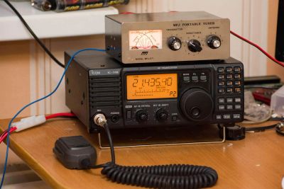 Лот: 3647063. Фото: 1. Трансивер (КВ радиостанция) Icom... Рации, радиостанции