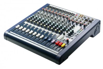 Лот: 3098334. Фото: 1. Soundcraft MFX8. Микшерная консоль... Микшеры, предусилители, микрофонные эффекты