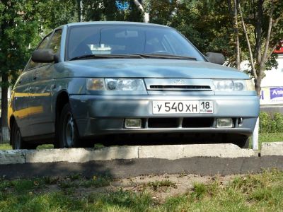 Лот: 8913978. Фото: 1. Бампер передний ВАЗ 2110, 2112... Кузов
