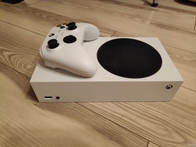 Лот: 18496623. Фото: 1. Xbox series s. Игровые приставки, консоли