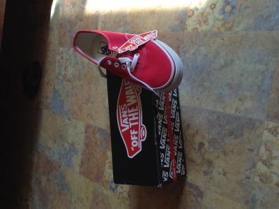 Лот: 3114204. Фото: 1. Vans authentic Red Unisex men... Кеды, кроссовки, слипоны