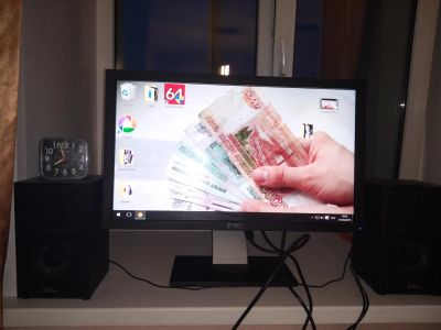 Лот: 6805070. Фото: 1. (Продажа/Торг) Монитор Dell U2711. ЖК-мониторы