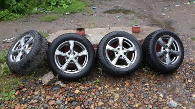 Лот: 4400662. Фото: 1. Nokian Hakkapeliitta 4. Шины на дисках