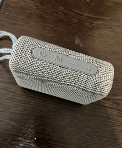 Лот: 23337395. Фото: 1. Bluetooth колонка Hartens. Портативные, беспроводные колонки