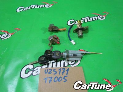 Лот: 10538947. Фото: 1. замки комплект toyota crown majesta... Салон