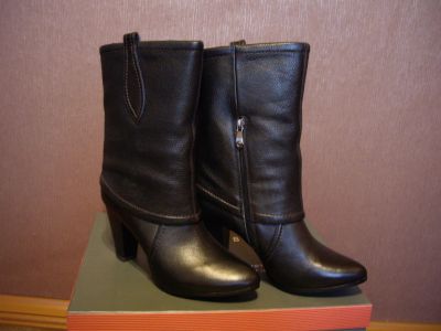Лот: 3408812. Фото: 1. Сапоги зимние Carnaby р.38. Сапоги