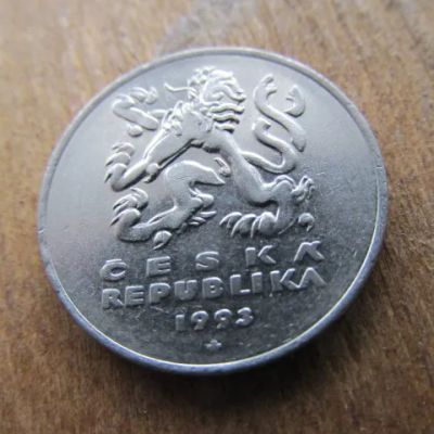 Лот: 24680448. Фото: 1. Монета 5 крон пять Чехия 1993... Европа
