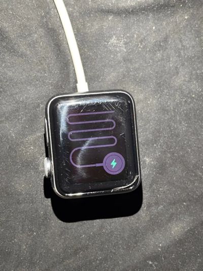 Лот: 22874545. Фото: 1. Apple Watch Series 3 38 mm. Смарт-часы, фитнес-браслеты, аксессуары