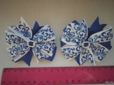 Лот: 8840476. Фото: 1. Банты (резиночки) синие с белым. Цветы из ткани