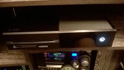 Лот: 8035845. Фото: 1. XBOX ONE Хорошая замена компьютеру. Игровые приставки, консоли