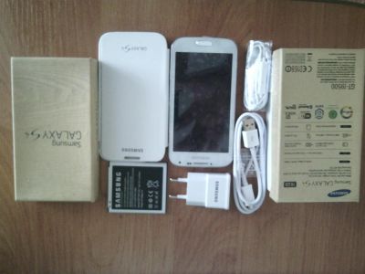 Лот: 3733584. Фото: 1. Samsung galaxy S4. Дата-кабели, переходники