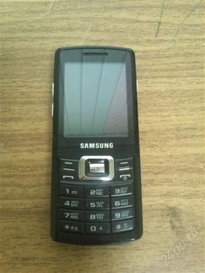 Лот: 1872868. Фото: 1. Телефон Samsung GT-C5212 DUOS... Кнопочные мобильные телефоны