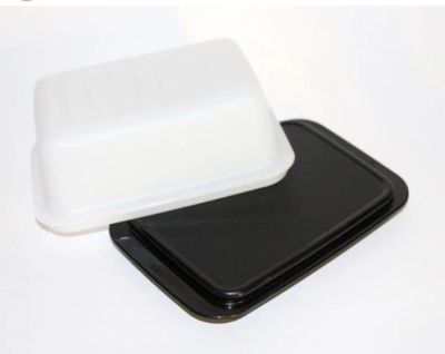 Лот: 8446329. Фото: 1. Масленка " хозяюшка " Tupperware. Контейнеры, банки