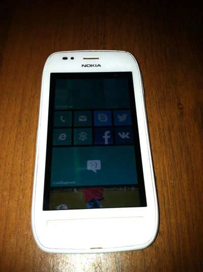 Лот: 3035487. Фото: 1. Nokia Lumia 710. Смартфоны